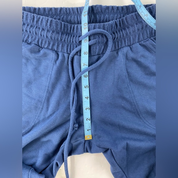 Free People Movement Sunny Skinny
Sweatpants Navy medium - Picture 11 of 15